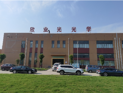 施秉楼顶大型发光字制作如何安装？