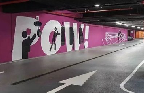 施秉墙绘设计师的选择是关键。